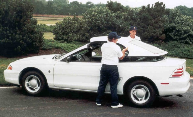 https://www.themotoringenthusiastjournal.com/photo_gallery/images/mustang_50/1994_mustang_convertible_hardtop.jpg