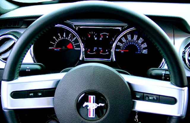 2006 mustang discount gt dashboard